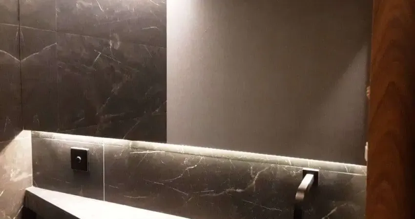 Apartamento mobiliado de 267m² para locação, jardim europa, são paulo, sp. com 4 dormitórios, sendo 2 suítes, 2 vagas de garagem.