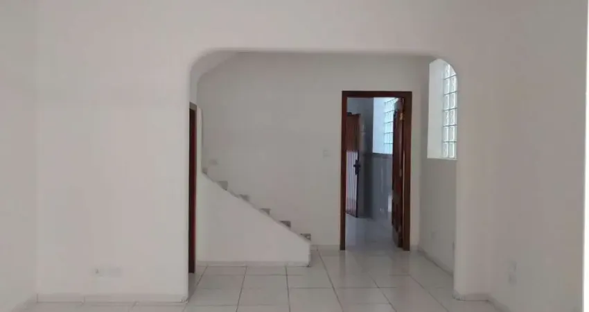 Sobrado à venda com 3 dormitorios, 3 suites e 2 vagas de garagem, localizado na Vila Mariana, São P