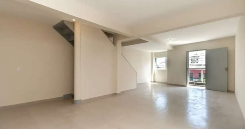 Casa à venda com 170m, com 02 dormitórios,03 salas Perdizes, São Paulo, SP