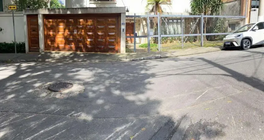 Casa à venda 3 Dormitorios 1 Suite 4 Vagas , Vila Nova Conceição, São Paulo, SP