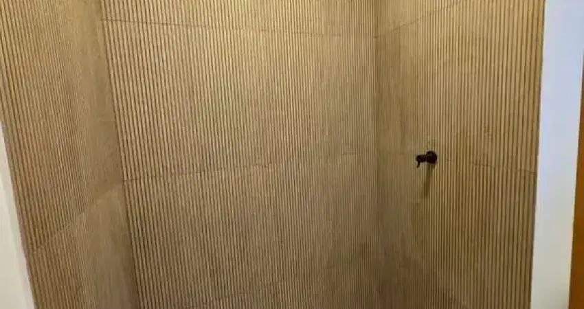 Sobrado recém-construído, nunca habitado, 2 suítes , 900m do metrô alto do ipiranga.