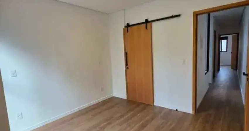 Sobrado de 120m² à venda, vila gumercindo, são paulo, sp. com 3 dormitórios, sendo 1 suíte, sala espaçosa. 1 vaga de garagem.