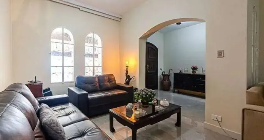 Sobrado de 156m² à venda, vila pompéia, são paulo, sp. com 4 dormitórios sendo 3 suítes, 4 banheiros, sala de estar e sala de jantar, 2 vagas para auto.