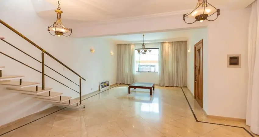 Imperdível casa à venda em são paulo-sp, bosque da saúde: 4 quartos, 4 suítes, 1 sala, 5 banheiros, 3 vagas de garagem, 229 m².