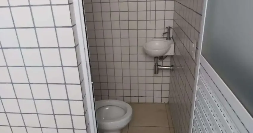 Sobrado para venda com 2 dormitórios, 1 vaga e 100m², localizado em jabaquara