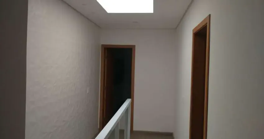 Sobrado para venda, com 3 dormitórios, 2 suites, 2 vagas , quintal com churrasqueira localizado vila monumento