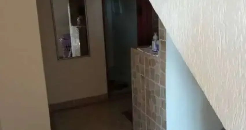 Terreno para venda contendo duas casas, localizado na vila primavera