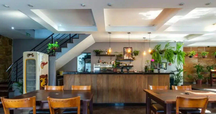 Predio comercial com 5 banheiros e 700m², em uma otima localização, na vila mariana