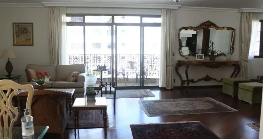 Cobertura com 4 quartos à venda no Campo Belo, São Paulo