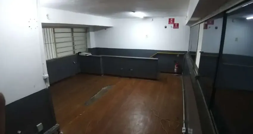 Loja / galpão comercial de 163m² à venda e locação, localizado no cambuci, são paulo, sp. com 2 salas, 3 banheiros e vagas para auto