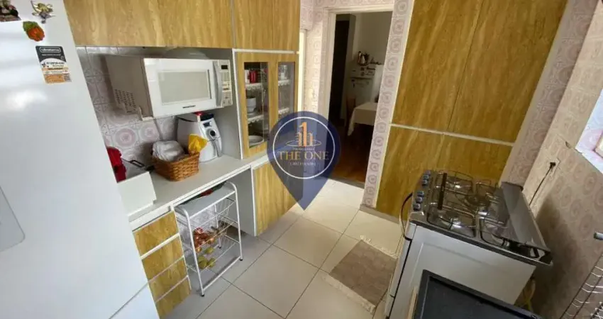 Sobrado com 5 dormitórios sendo 1 suíte, 2 ou mais vagas de garagem, localizado na rua coronel diogo, próximo da avenida lins de vasconcelos