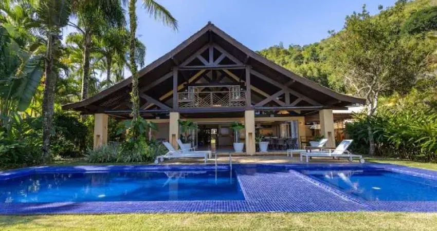 Casa com 7 quartos à venda no Baleia, São Sebastião 