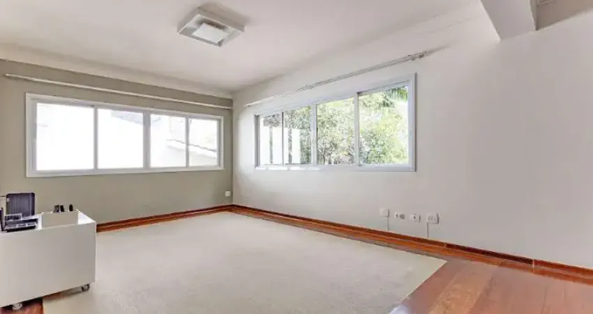 Casa com 4 quartos à venda no Jardim Leonor, São Paulo