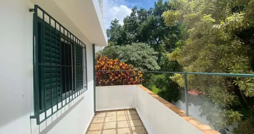 Casa à venda de 171m², cambuci, são paulo, sp. com 2 dormitórios, 2 banheiros, cozinha ampla, varanda, lavanderia, 2 vagas.