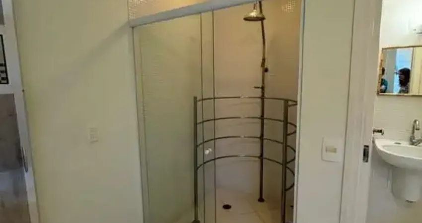 Casa de alto padrão 849m² mobiliada à venda, tanque, atibaia, sp. com 8 suítes, spa com jacuzzi, 8 vagas para auto.