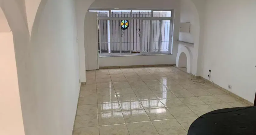 Excelente casa localizado no jardim da glória, com 4 dormitórios, 2 vagas de garagem, e 150m²