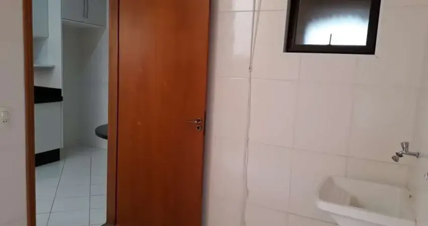 Casa com 3 quartos à venda no Bosque da Saúde, São Paulo