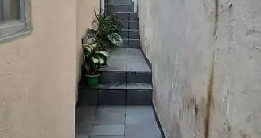 Casa de 267m² à venda, vila guarani (z sul), são paulo, sp com 3 dormitórios sendo 1 suíte, 3 banheiros, 1 vaga, sala, cozinha, quintal, varanda