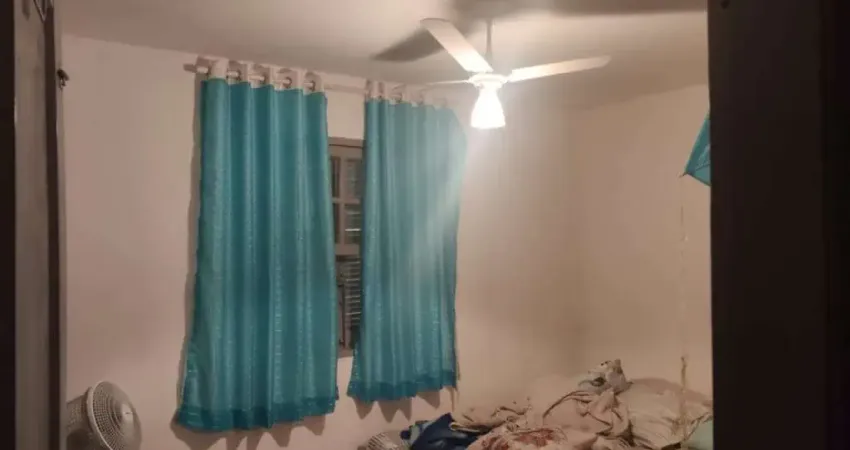 Casa para venda com 2 dormitórios, 2 vagas, 103m², localizado no parque pan americano