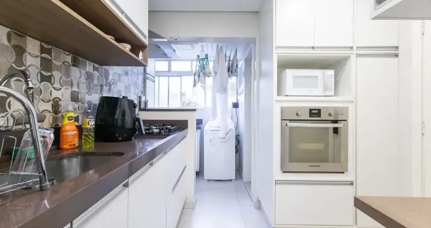 Apartamento à venda, mobiliado com 2 dormitorios, 1 suite, 1 vaga e 60m², localizado na vila olímpia