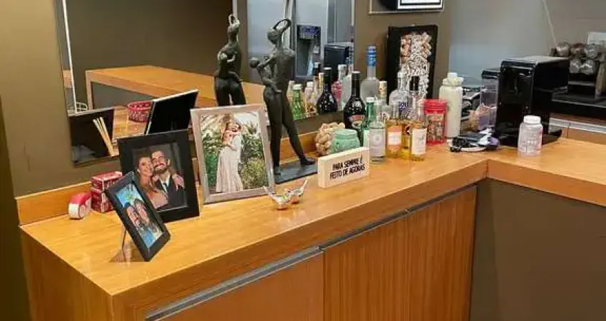 Apartamento de 73m² mobiliado à venda, cerqueira césar, são paulo, sp. 1 suíte com closet, sala ampla, sacada envidraçada.