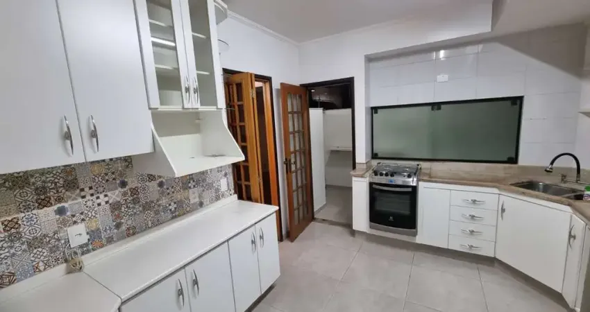 Sobrado de 192m² à venda, vila leopoldina, são paulo, sp. com 3 dormitórios sendo 1 suíte com closet e ar condicionado, 4 vagas na garagem.