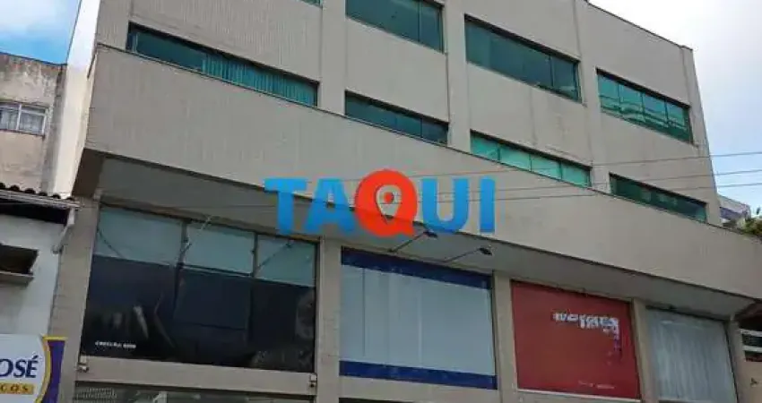 Venda sala comercial em ótima localização de fácil acesso, no Centro de Cabo Frio.
