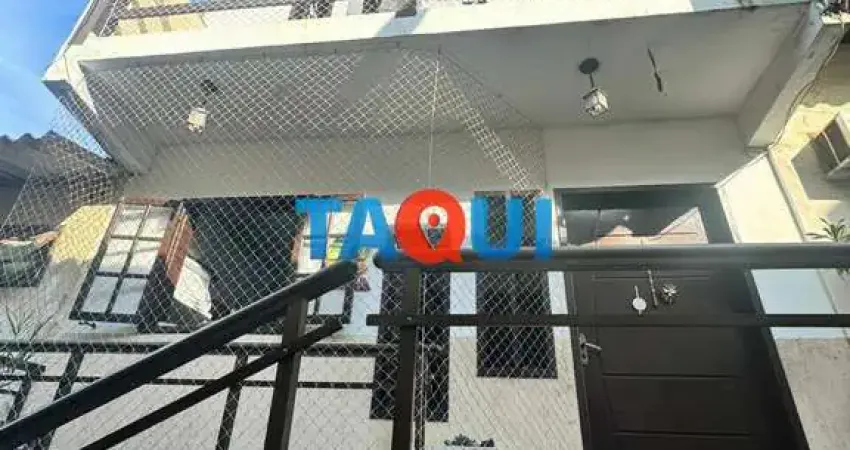 Casa à venda, 2 quartos, condomínio com área de lazer, cabo frio - rj