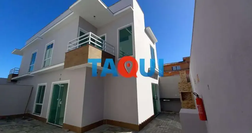 Casa duplex com 3 quartos sendo 02 suítes LANCANMENTO no Peró, CABO FRIO - RJ