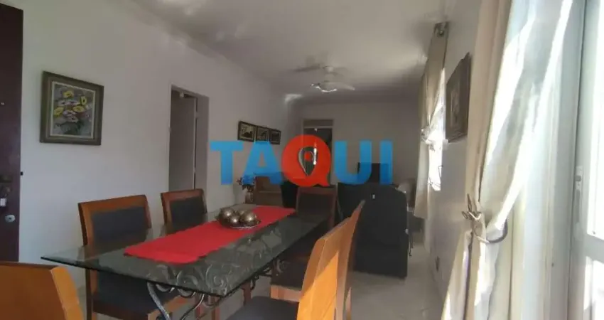 Cobertura duplex à venda , 100 metros da praia do Forre - Cabo Frio RJ.