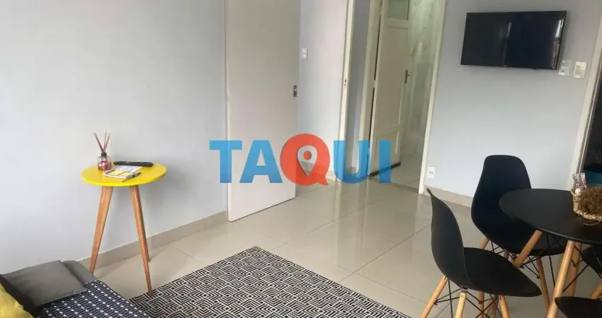 Apartamento à venda, com 2 quartos no Centro, CABO FRIO - RJ
