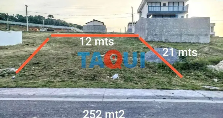Terreno à venda com 252m, Condomínio Viverde 2, São Pedro da Aldeira - RJ