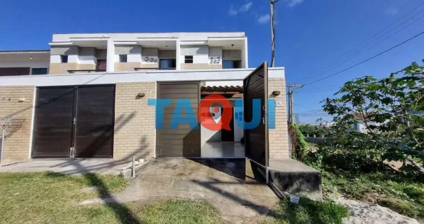 Casa duplex de 2 suítes à venda Figueira Arraial do Cabo  RJ