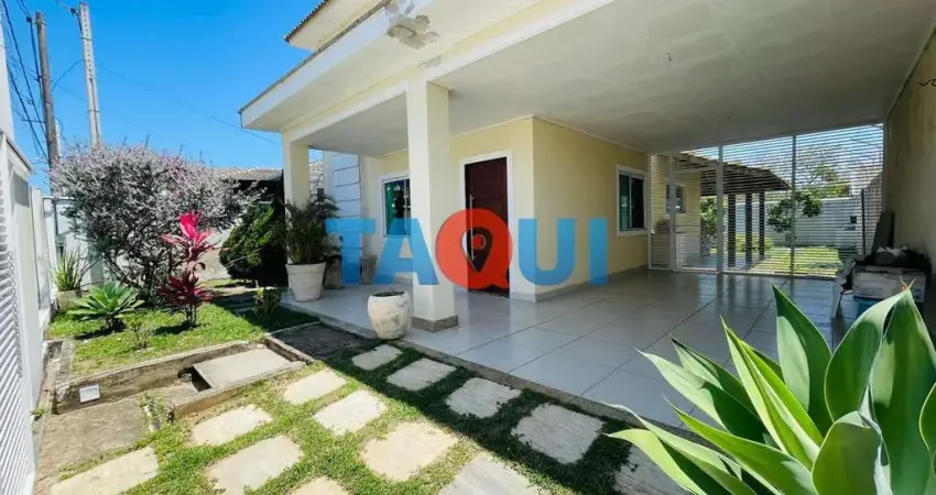 Casa duplex independente à venda, condomínio dos pássaros, cabo frio - rj