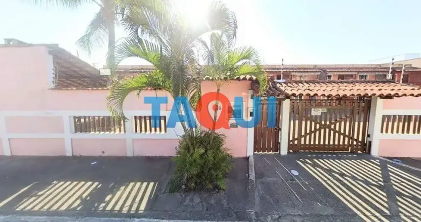 Casa à venda com 2 quartos no bairro parque burle, cabo frio - rj