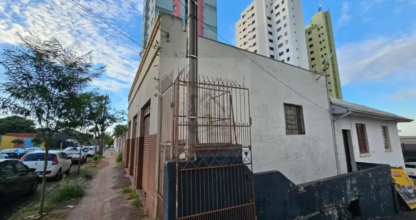 Casa para Locação em Londrina, Jardim Higienópolis, 2 dormitórios, 1 banheiro