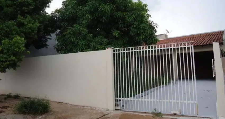 Casa para venda em londrina, residencial abussafe, 3 dormitórios, 1 suíte, 2 banheiros, 2 vagas