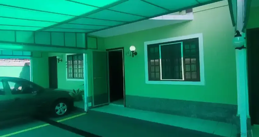 Casa em condomínio fechado com 2 quartos à venda no Martim de Sá, Caraguatatuba