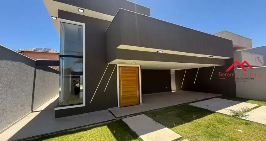 Maravilhosa casa à venda em ótima localização de Itaipuaçu!