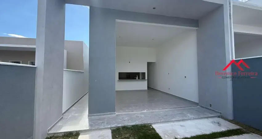 Maravilhosa casa à venda em ótima localização de Itaipuaçu!