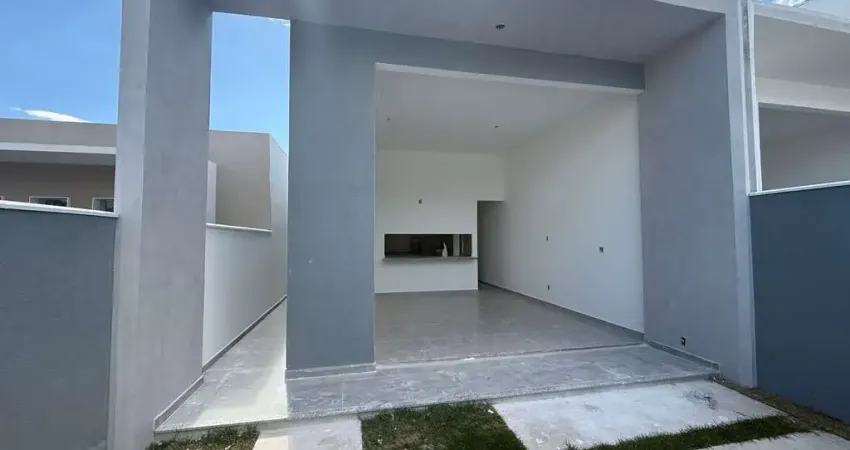 Maravilhosa casa à venda em ótima localização de Itaipuaçu!