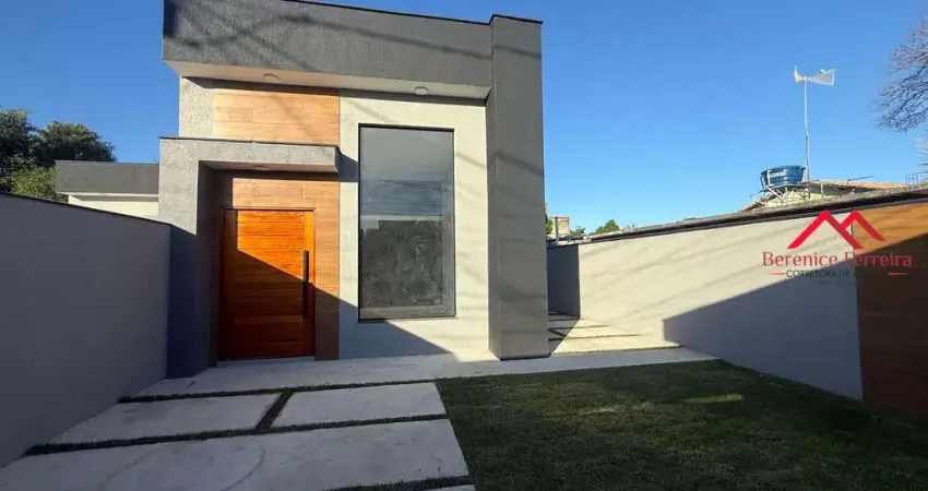 Linda Casa Moderna com Piscina à Venda em Itaipuaçu – Maricá/RJ