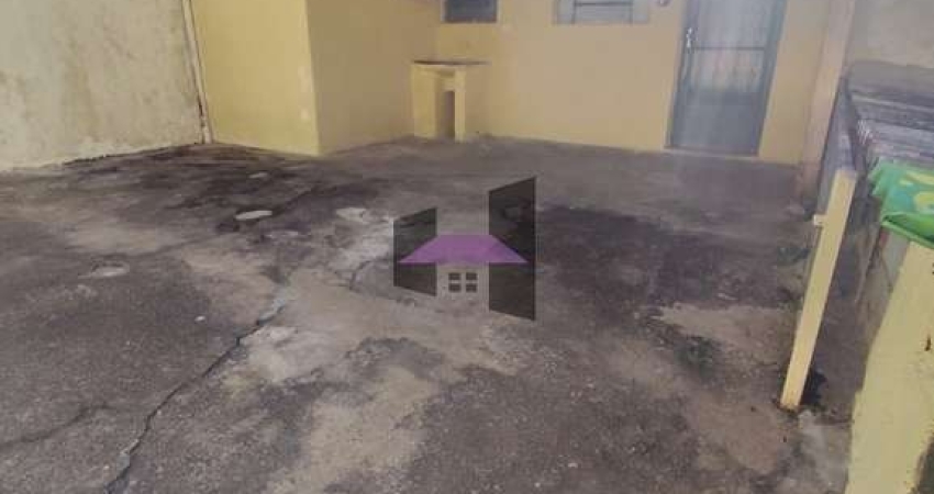 Casa com 1 quarto para alugar na Rua Nicolas Bravo, Vila Jaraguá, São Paulo