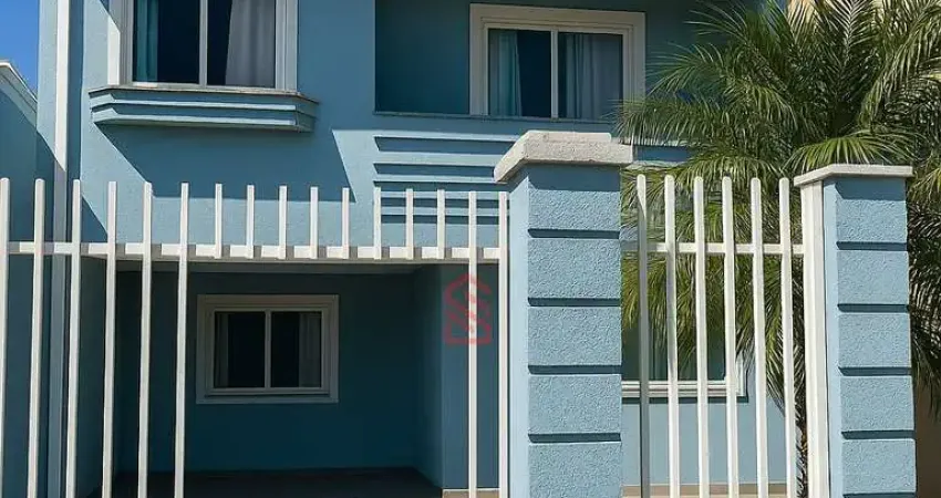 Sobrado à venda em Curitiba-PR, Campo Comprido: 3 quartos, 1 suíte, 3 salas, 2 banheiros, 2 vagas de garagem - 174,31m².