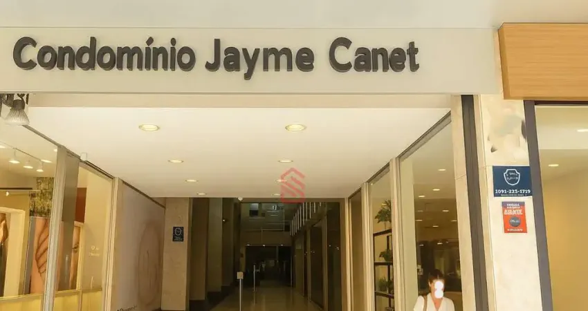 Oportunidade única: Imóvel comercial para venda ou locação no Centro de Curitiba, PR - Confira já!