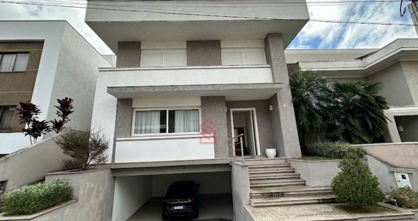 Ótima Casa em Condomínio à Venda em Curitiba-PR, Bairro Campo Comprido: 3 Quartos, 1 Suíte, 3 Salas, 2 Banheiros, 3 Vagas, 282,31m²!