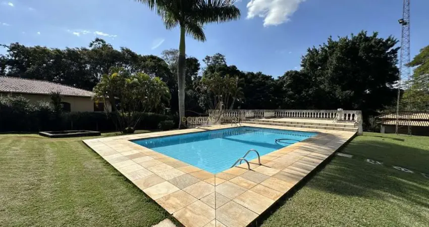 Linda chácara em colinas do mosteiro de itaici, indaiatuba - 550m² de conforto e lazer em condomínio com portaria 24h. terreno de 6 mil m2