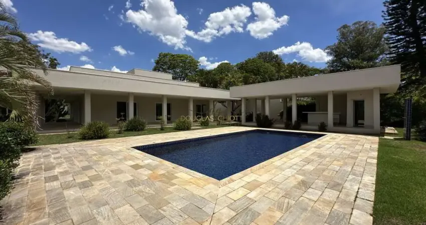 Chácara de alto padrão no colinas do mosteiro de itaici – 4 suítes e piscina