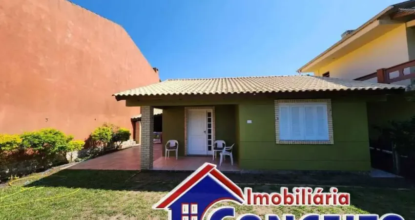 C826 - Excelente residência a 150 metros do mar no balneário Albatroz