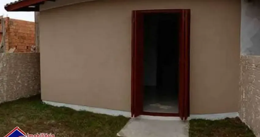 G12 - geminado composto de 01 dormitório em região de moradores